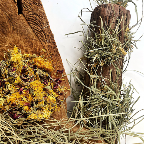 TRONCO RELLENO DE HENO