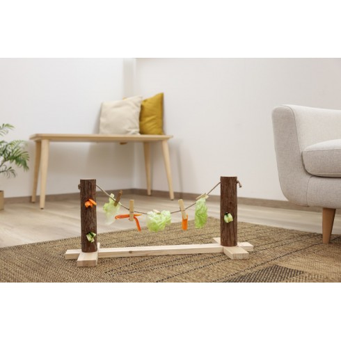 Set de 2 Troncos de Árbol con Cuerda para Colgar Alimentos – Accesorio Interactivo para Conejos y Roedores